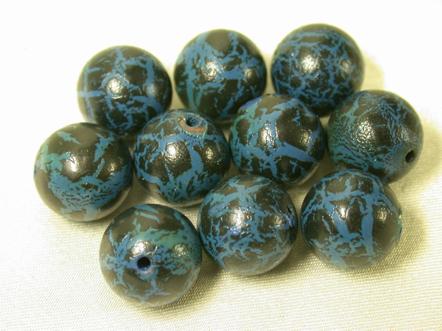 Vintage Blue JAPANESE Black SPLATTER Beads 12mm pkg10 res151