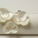 Ivory Orchid Flower Bridal Clutch - Bridesmaid Clutch - Bouquet Clutch Kisslock Snap Frame - Champagne Ivory White