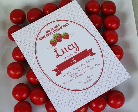 Strawberry Picnic Birthday Party Invitation - PRINTABLE only Il_570xn