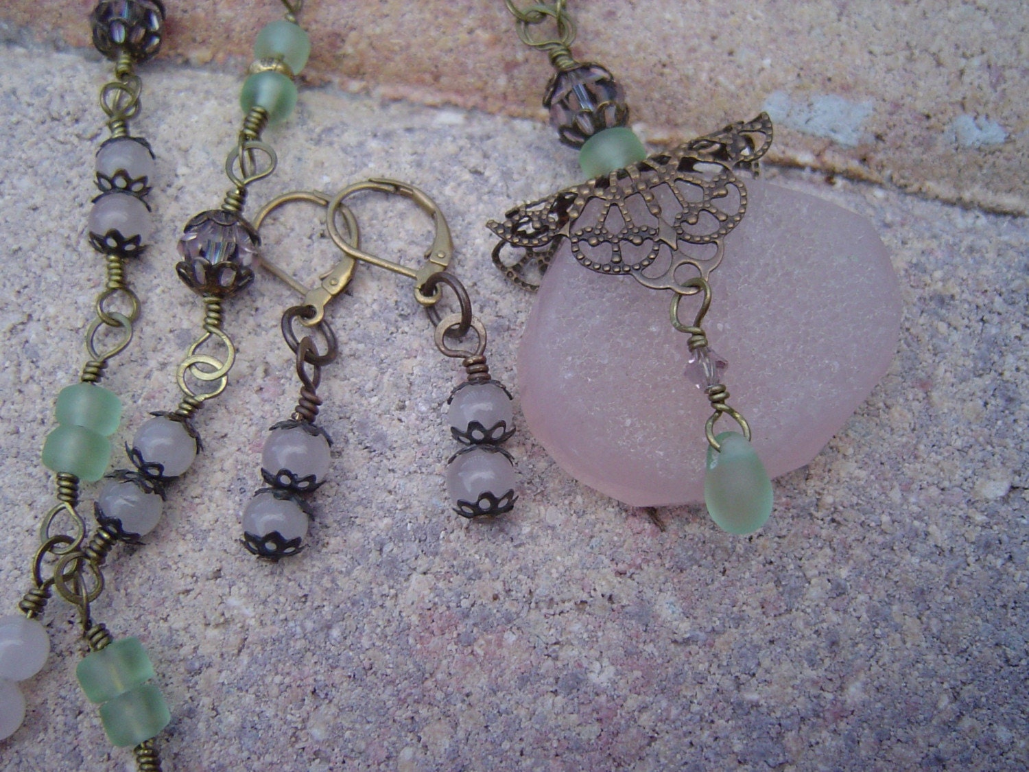 Pink Chalcedony Quartz Drusy Filigree Pendant, Wire Wrapped Necklace with Swarovski, Rose Quartz Set