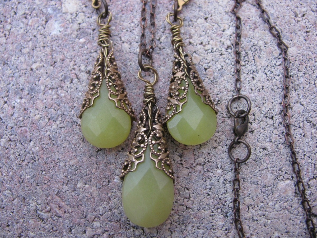 Victorian Style Filigree Olive Jade Teardrop Necklace and Earring Set