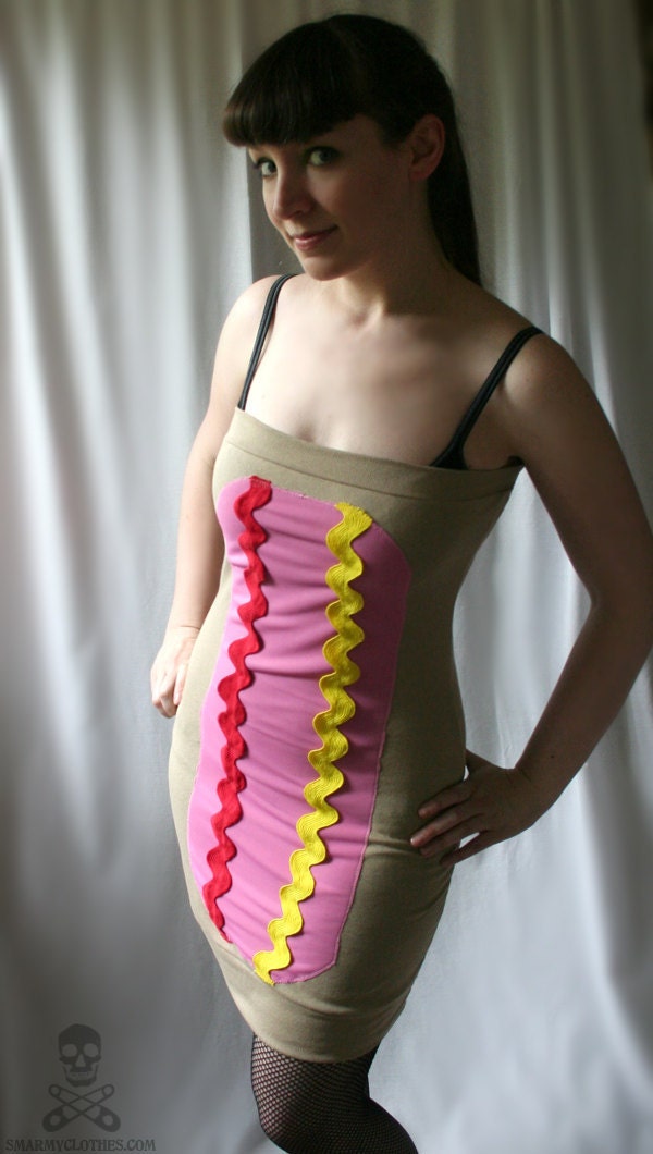 Hot Diggity Dog weiner halloween costume funny - smarmyclothes nerd geek diy - smarmyclothes