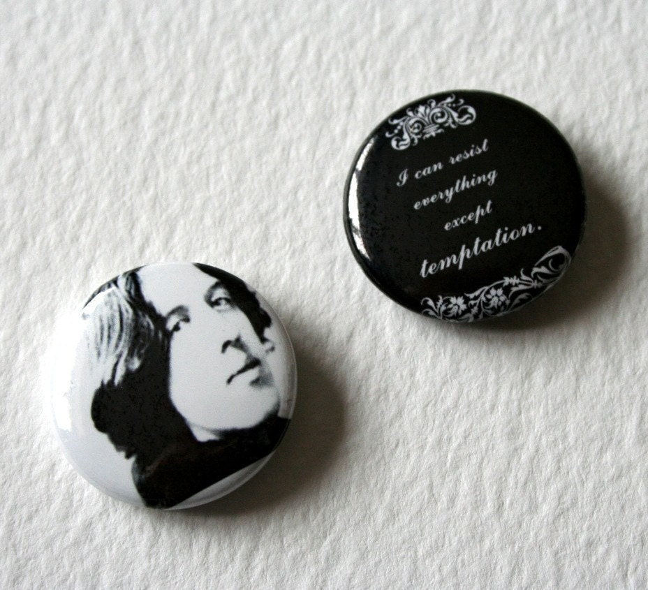 Oscar Wilde Quote Button Badge Pins Cant Resist Temptation