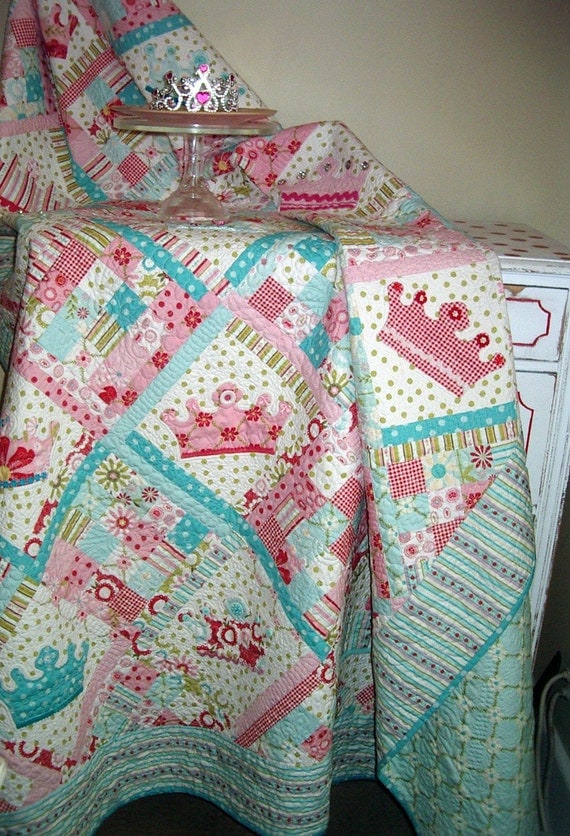 Dreaming Princess Crown Quilt PDF