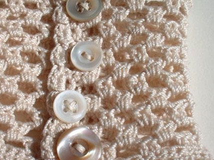 Wristlet no. 50 - a romantic wrist cuff in natural cotton - vintage buttons and handmade lace - ecru