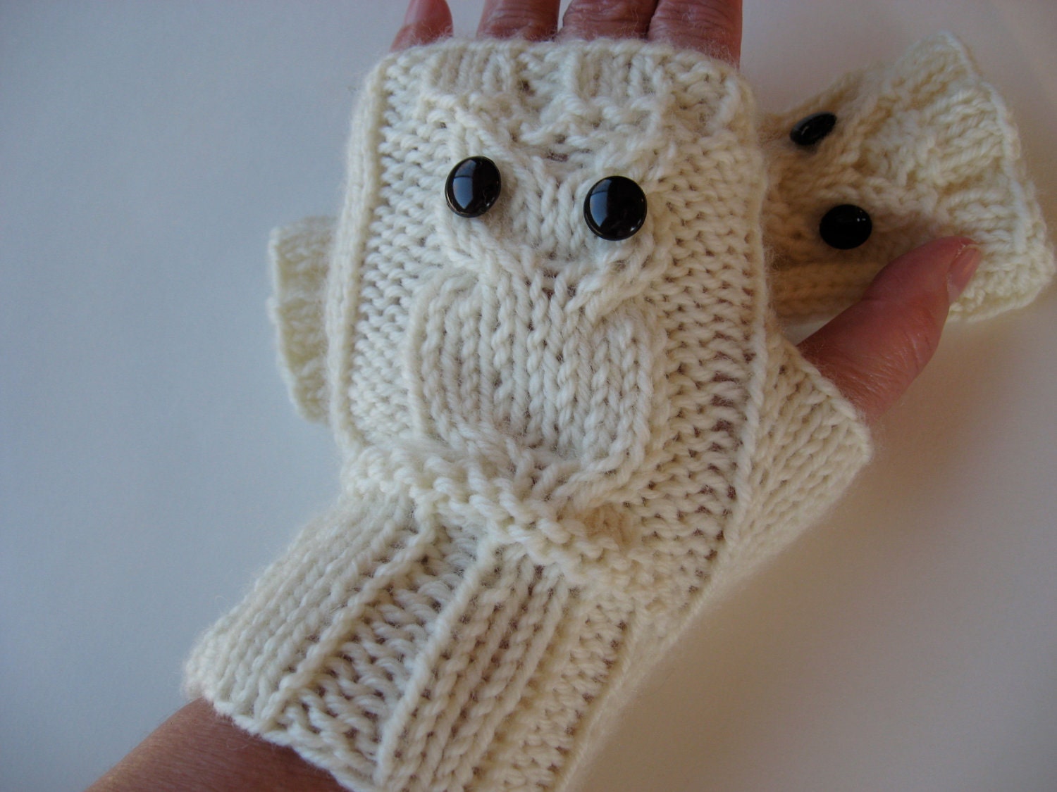 Owl Fingerless Mittens Gloves - Merino Wool - Cream