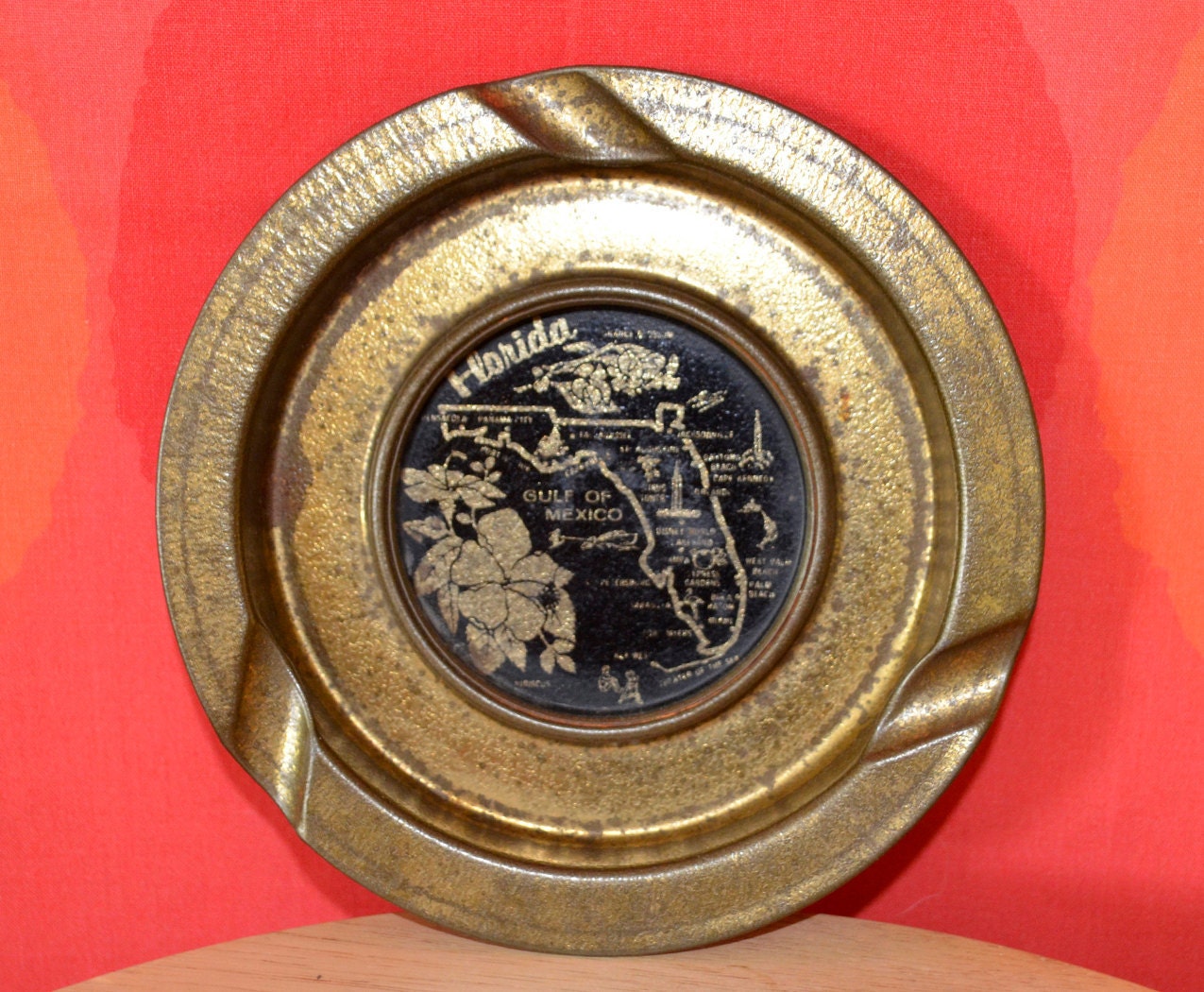 70s vintage ash tray FLORIDA gold smoking cigarette state map ashtray