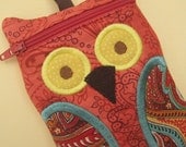Owl iPod gadget Case Deep Coral Paisley