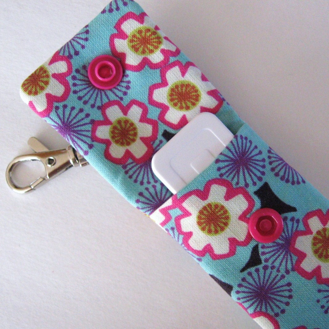 Keyring pouch Square USB case Turquoise Asian floral