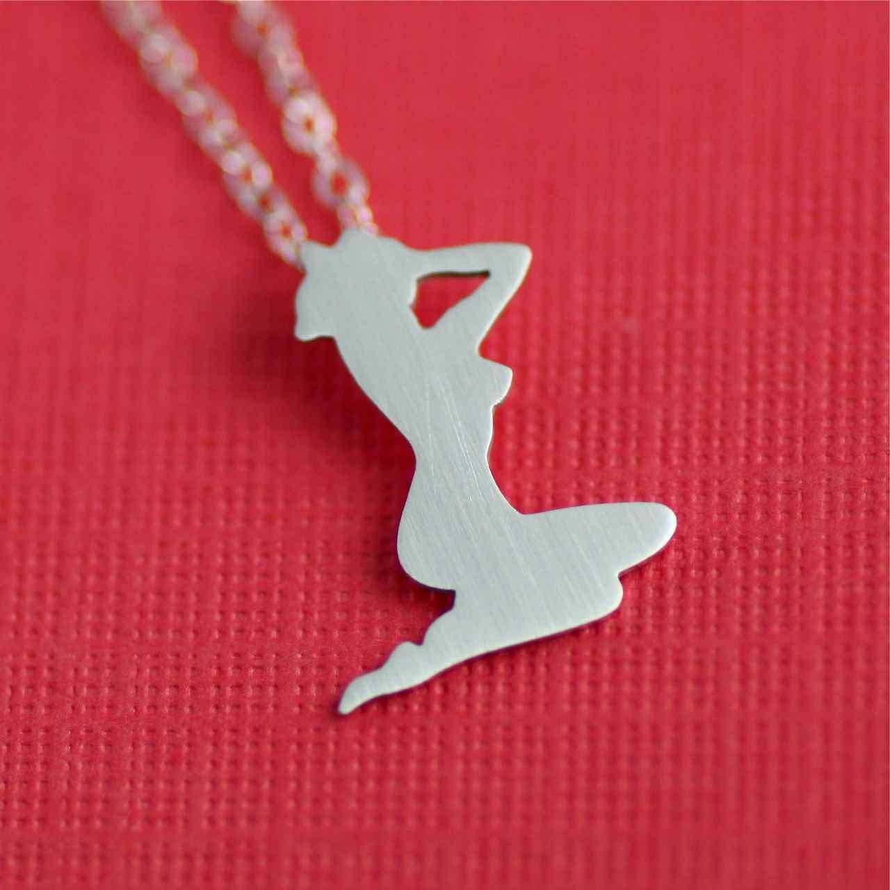 1950's Pin-Up Girl Silhouette Necklace in Silver