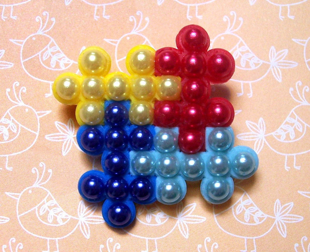 100% donation autism puzzle brooch or magnet