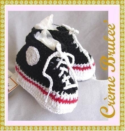 BABY BOYS Newborn -Preemie and Micro Preemie -Cute as a Button - High top Tennie  0-4 mos Size 1. Baby Booties