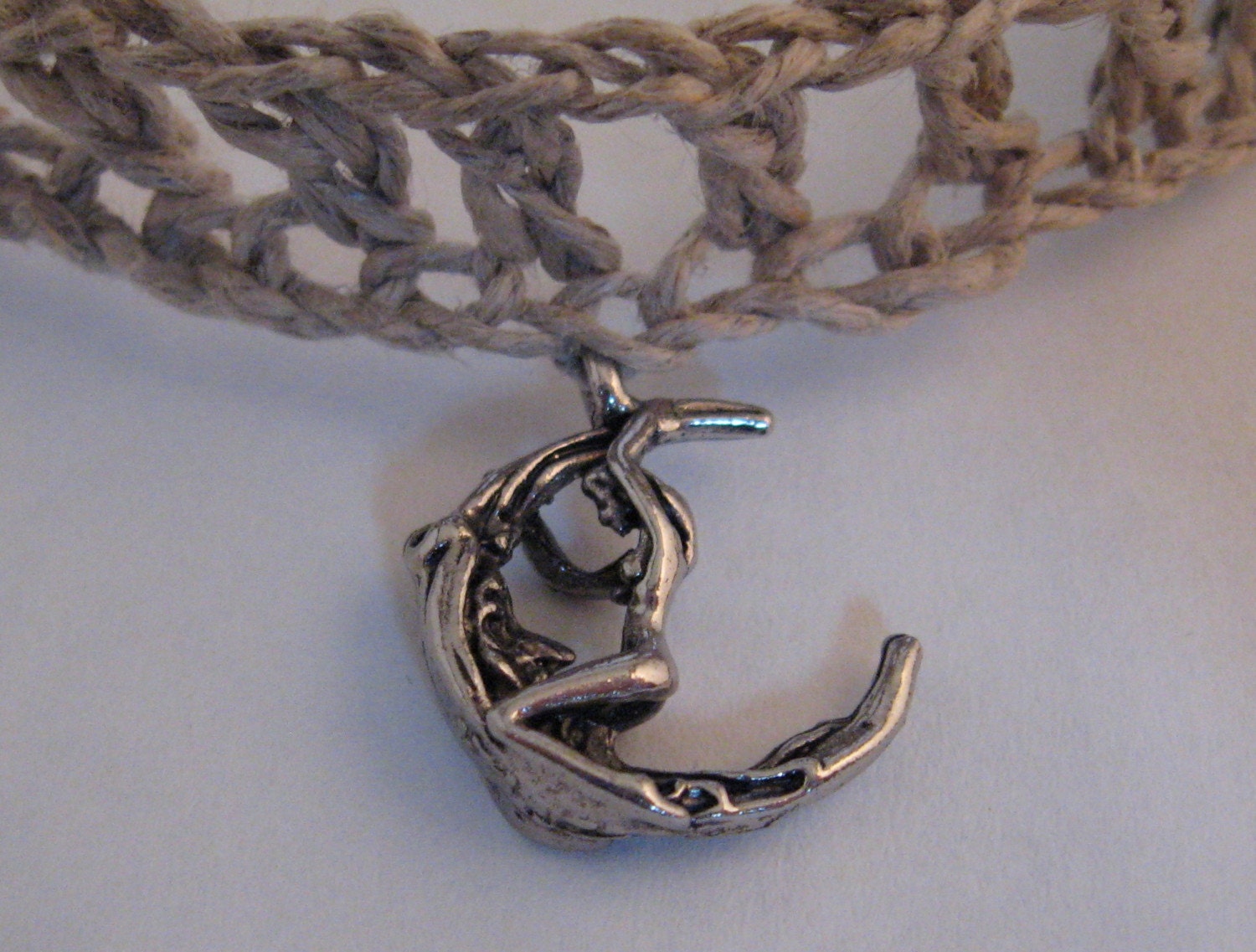 alligator clasp