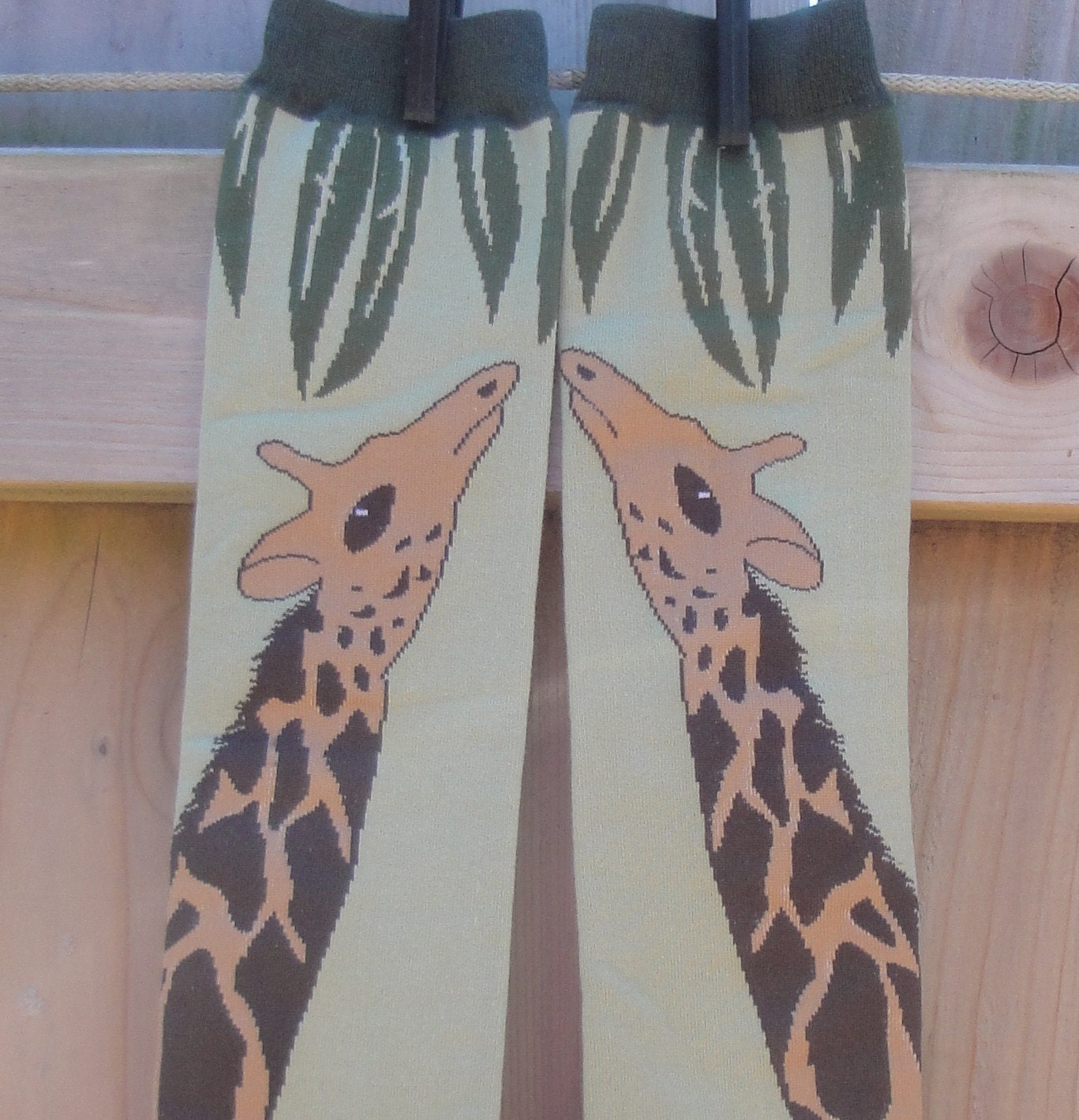 KOOL KID Arm/Leg Warmers-Giraffes LOVE Leaves
