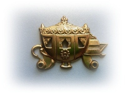 Cinderella CARRIAGE Brass Jewelry Findings (C)