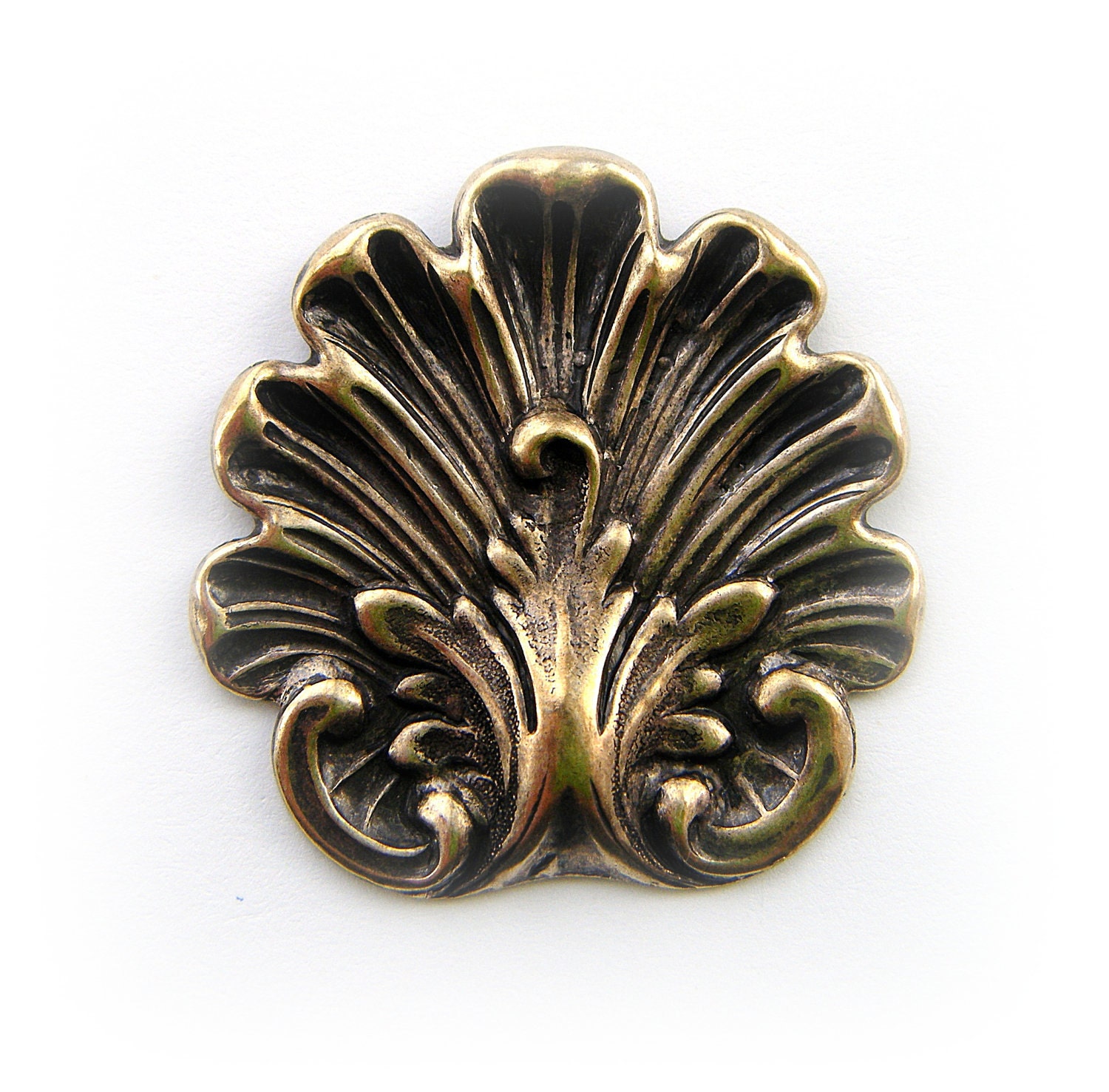 Large Shell Motif Antique Ox Brass BOX Jewelry Findings - Brass Stampings (F)