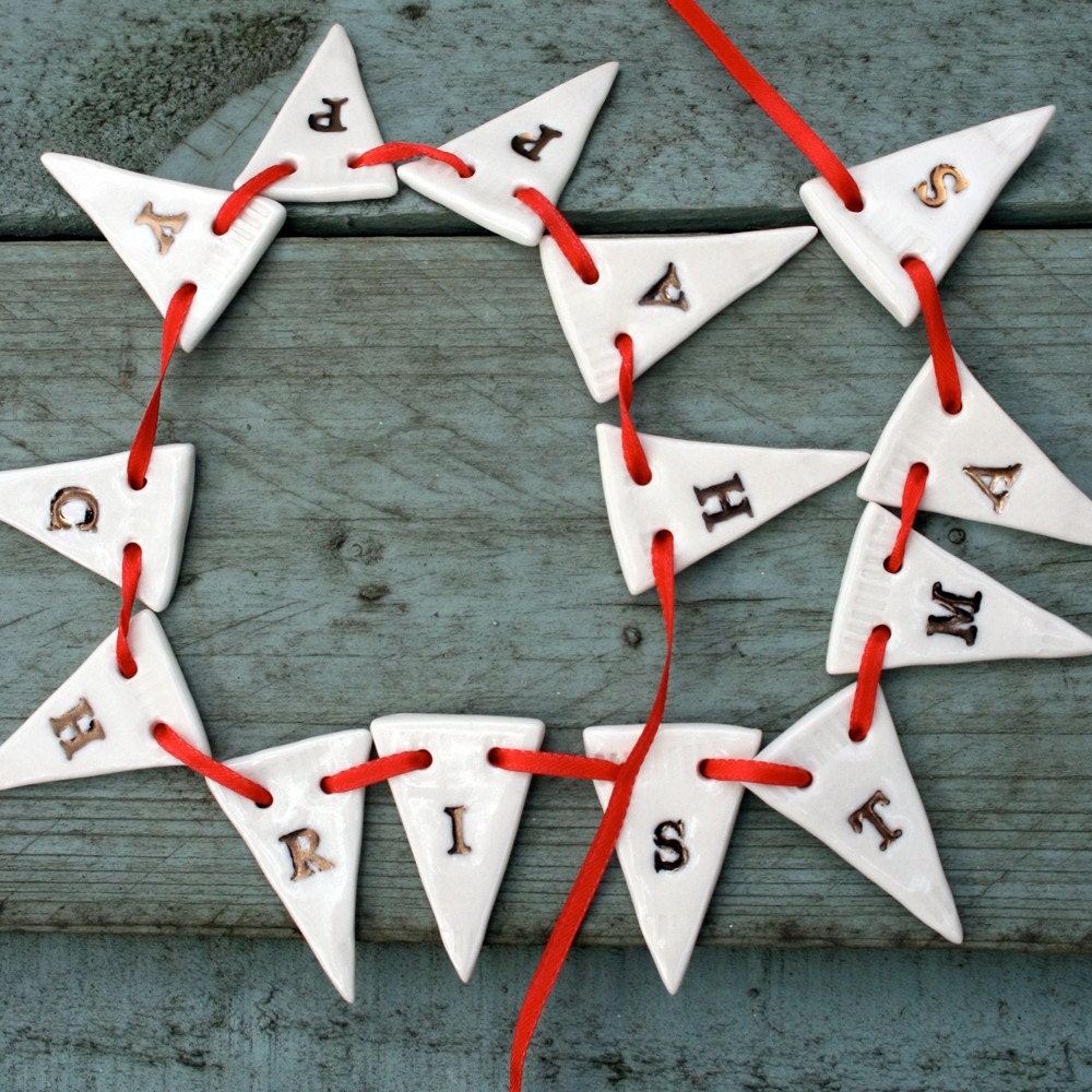 Porcelain Happy Christmas Garland, real gold lustre, red ribbon