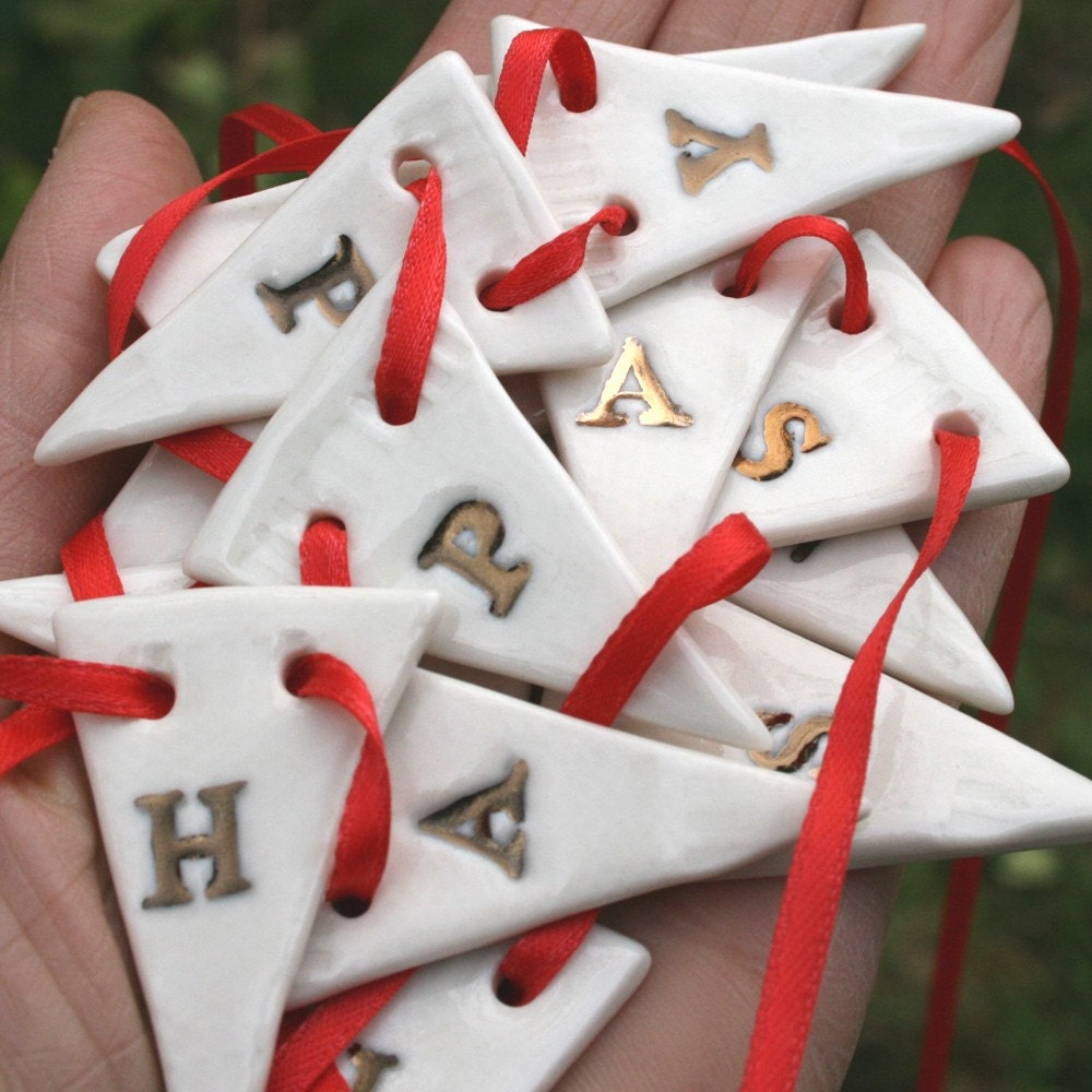 Porcelain Happy Christmas Garland, real gold lustre, red ribbon