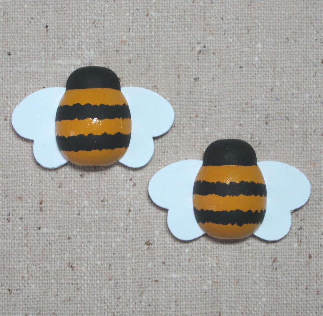 Beehive Bee Hive Bulletin Board and Honey Bee Push Pins