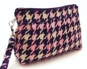 Zippered Wristlet Clutch Purse Houndstooth in Pink Chocolate