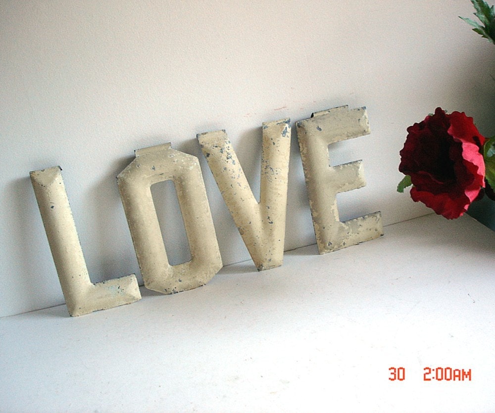 Metal Marquee Alphabet Letters LOVE Vintage Antique Shabby  Chippy Paint
