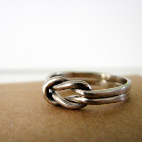 Infinity Ring - Valentine's Day, Best friend infinity ring Lovers Knot Ring