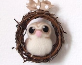 Needlefelted Barn Owl Mini Autumn Wreath with Felt Bird - feltmeupdesigns