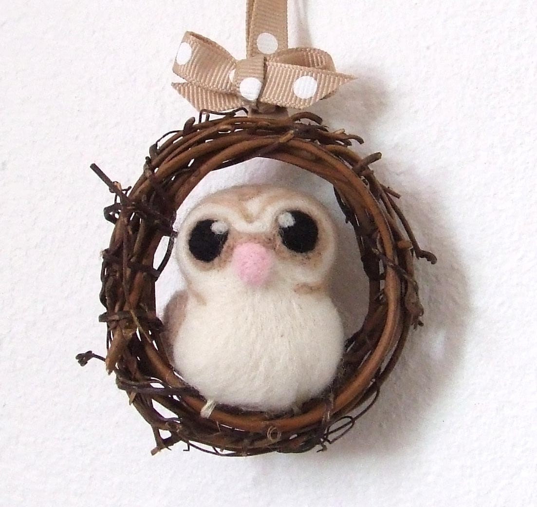 Needlefelted Barn Owl Mini Autumn Wreath with Felt Bird