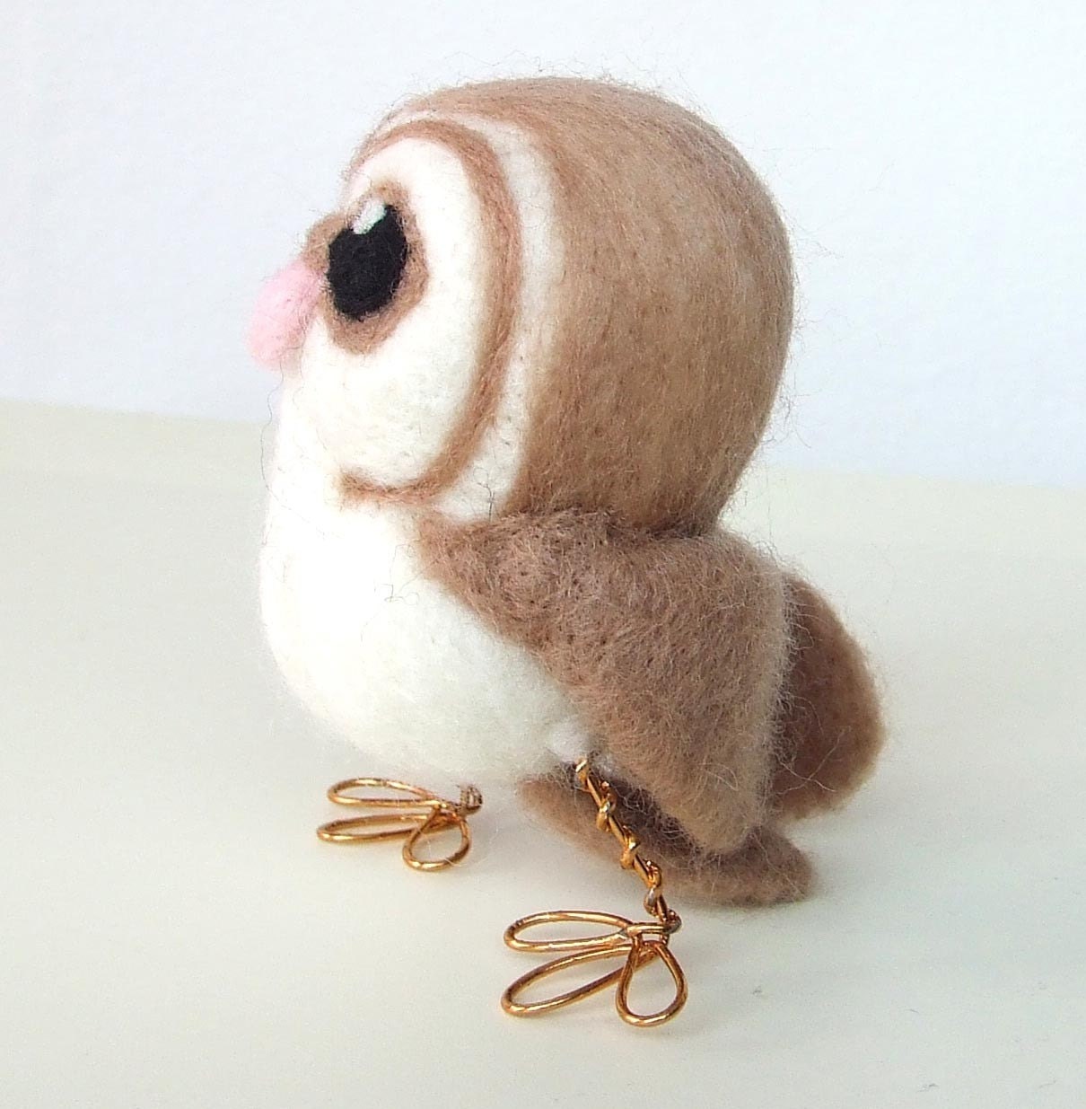 Needlefelted Owl Barn Owl in soft Browns With Heart shaped Face Felt Bird