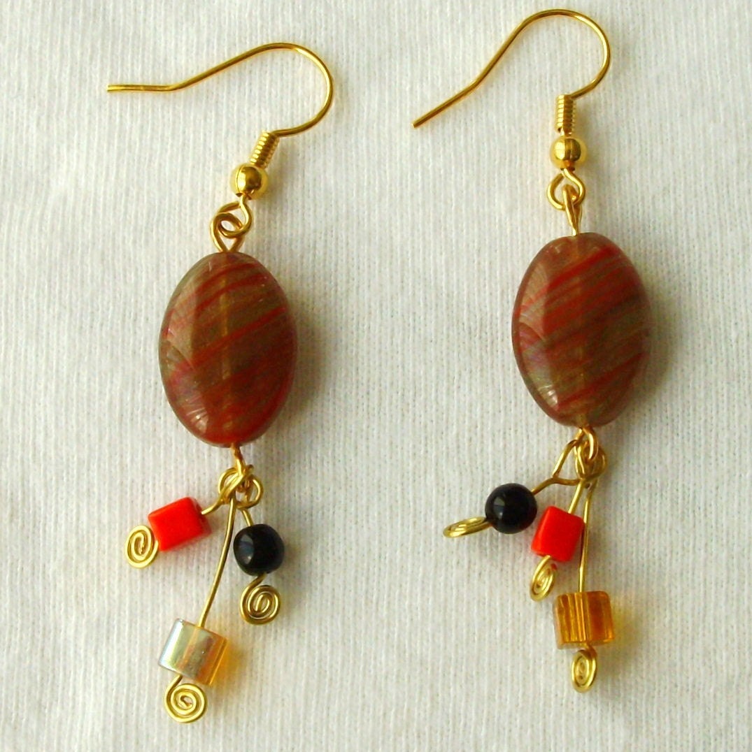 Dancing Glass Earrings, Flirty Funky Flight of Fancy, Red Black Gold, Movement