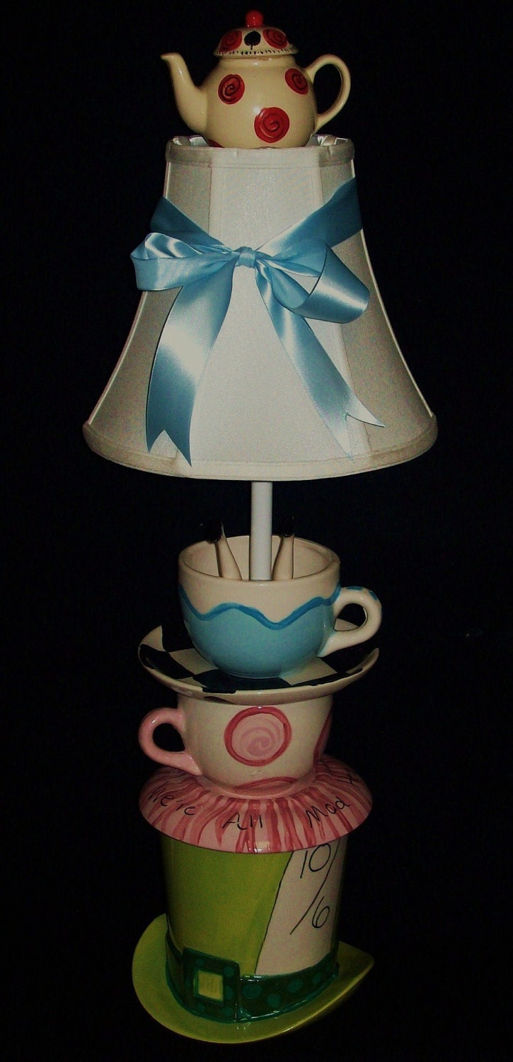 Alice In Wonderland Mad Hatter Tea Party Lamp