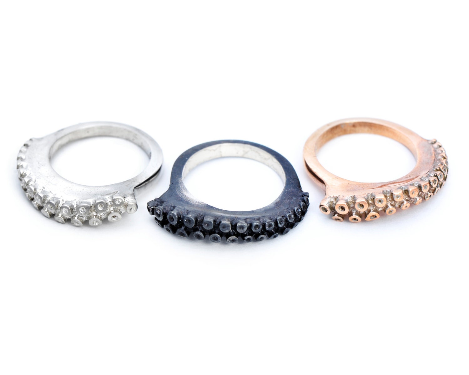 Tentacle Ring in polished or black silver