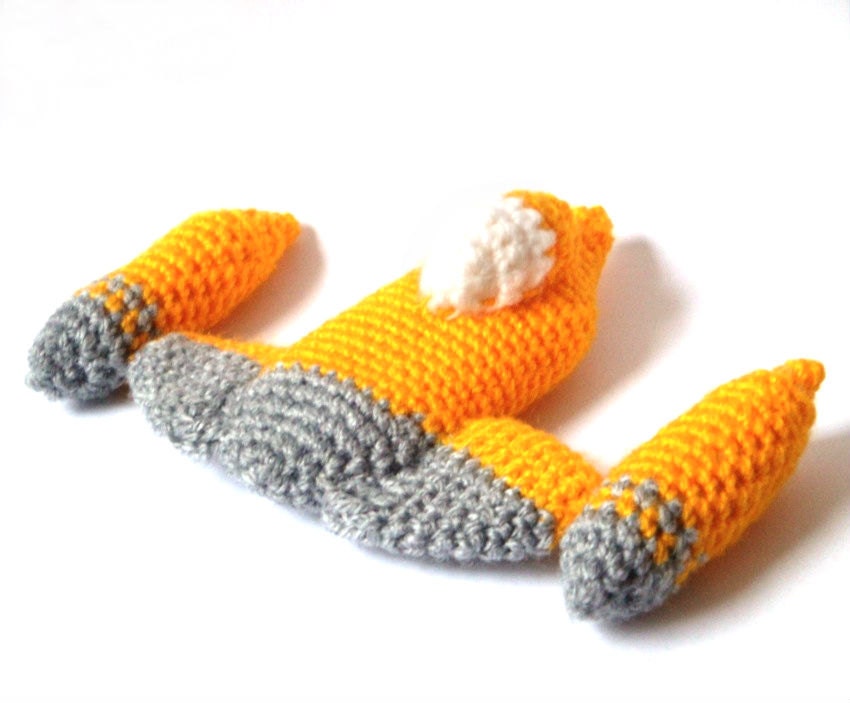 Amigurumi Pattern - Star Wars Naboo Starfighter - Crochet Pattern