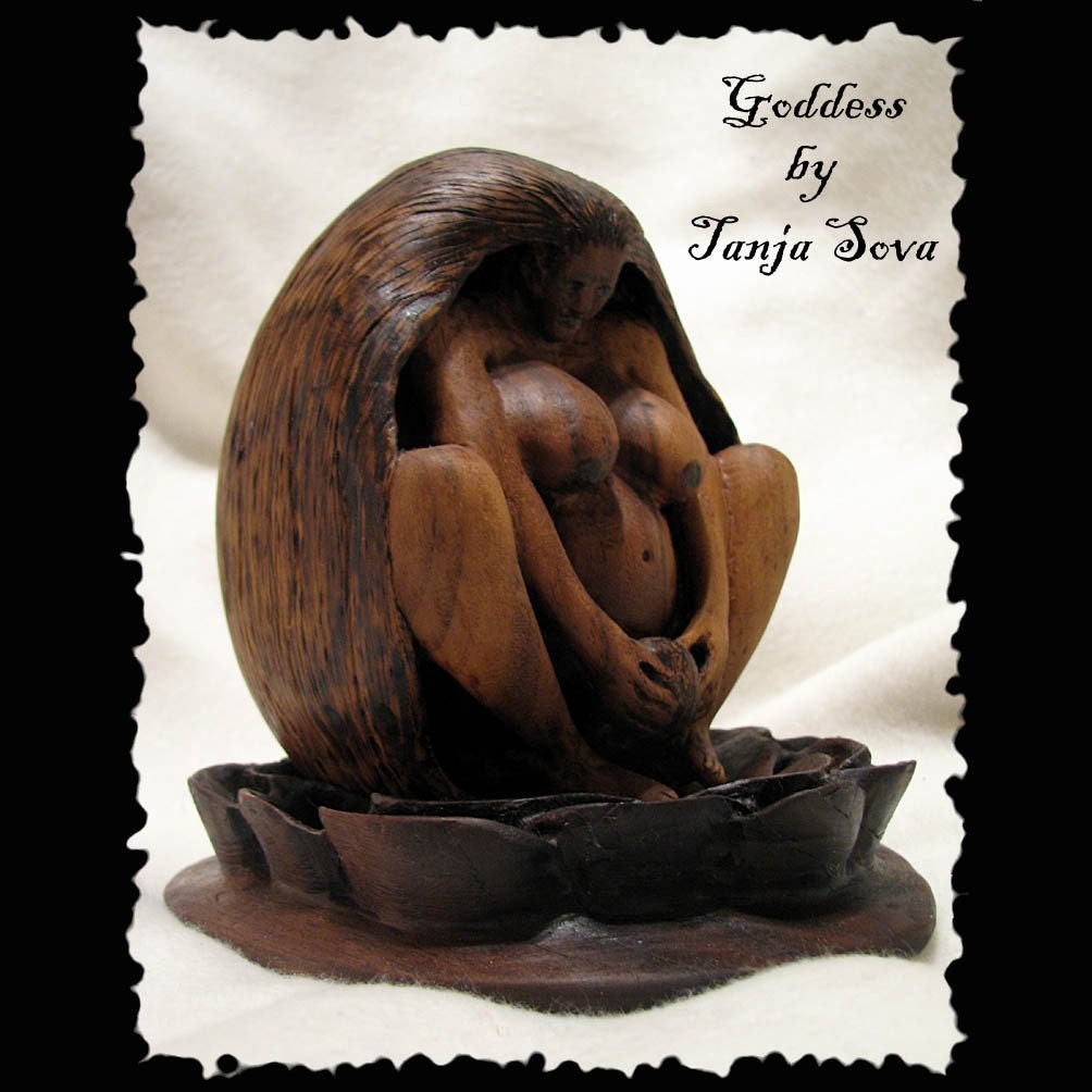 empowering birthing goddess figurine, statue
