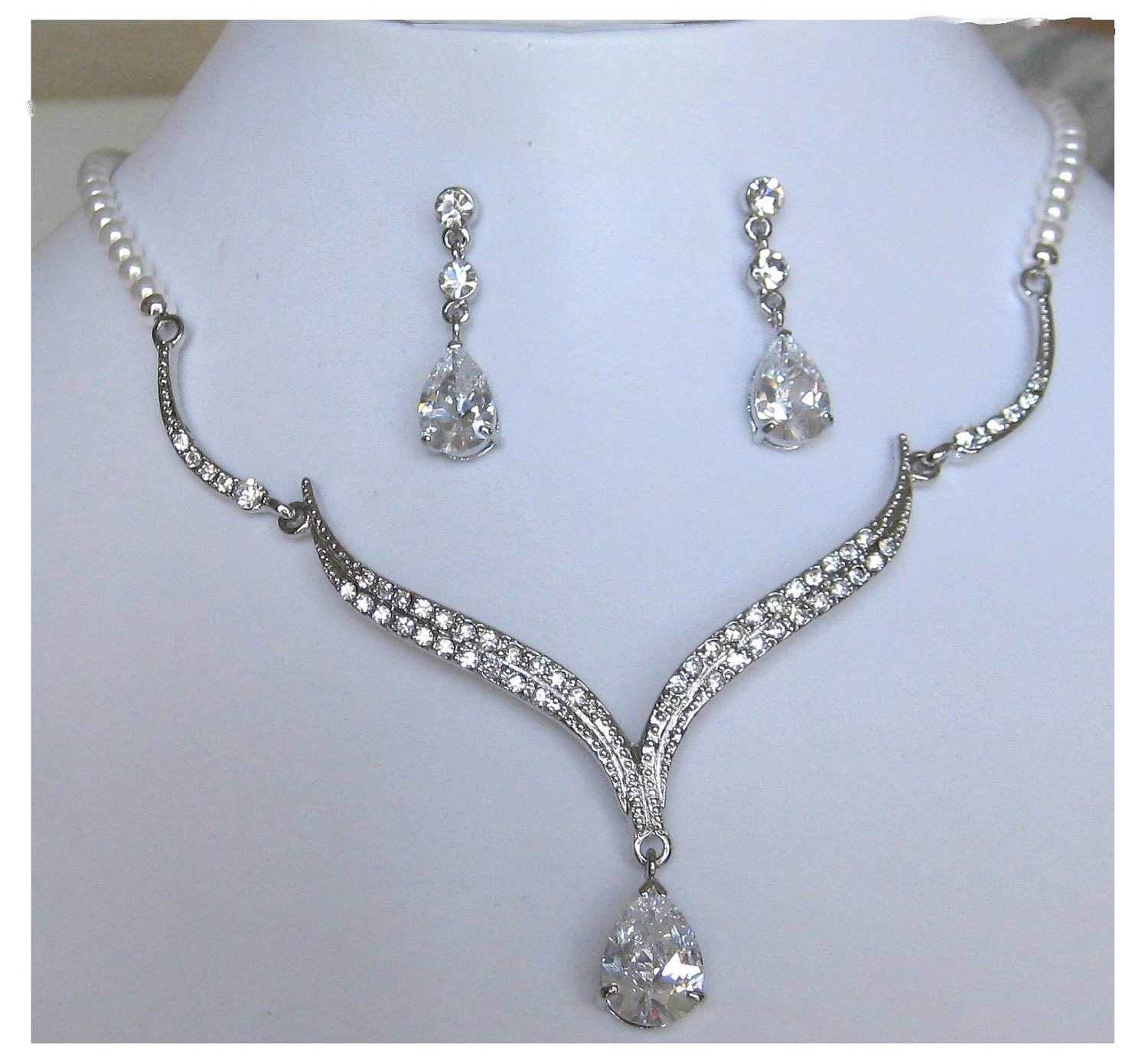 Bride-Bridesmaids- Rhinestone-Pearl- -Vintage-Necklace and Earrings Set