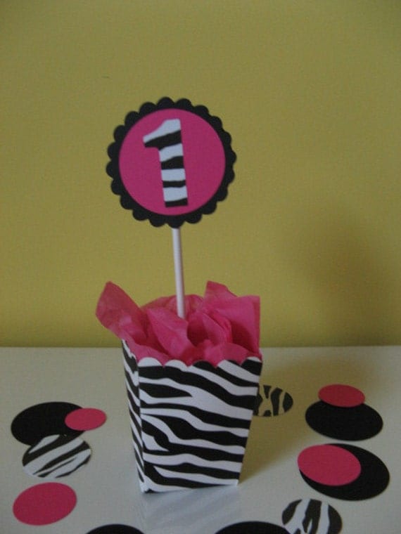 ZEBRA print table decoration