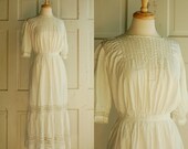 Edwardian Wedding Dress / Vintage White Womens Lace Dress