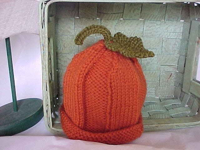 Pumpkin Hat Knitted  Five sizes available NB to 4 yrs  Fall Photography Prop