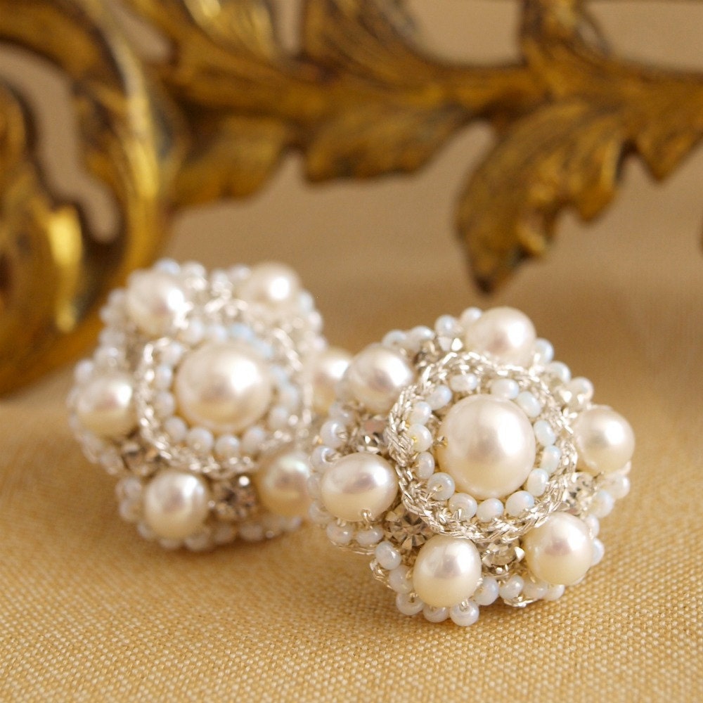 Pearl Rhinestone Wedding Earrings / Ivory Silver Bridal Studs / Jewelry  / Handmade Floral Lace / "Perla"