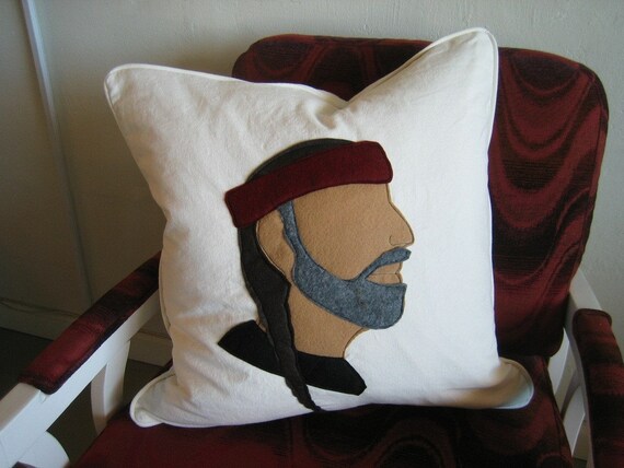 Willie Pillow