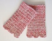 Pink  Fingerless Gloves with Shell Scallop Trim at Wrist  Medium to Large Hand Size
