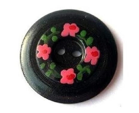 Vintage buttons, 3 buttons, hand painted buttons, floral ornaments, beautiful, 22mm, great for buttons jewelry