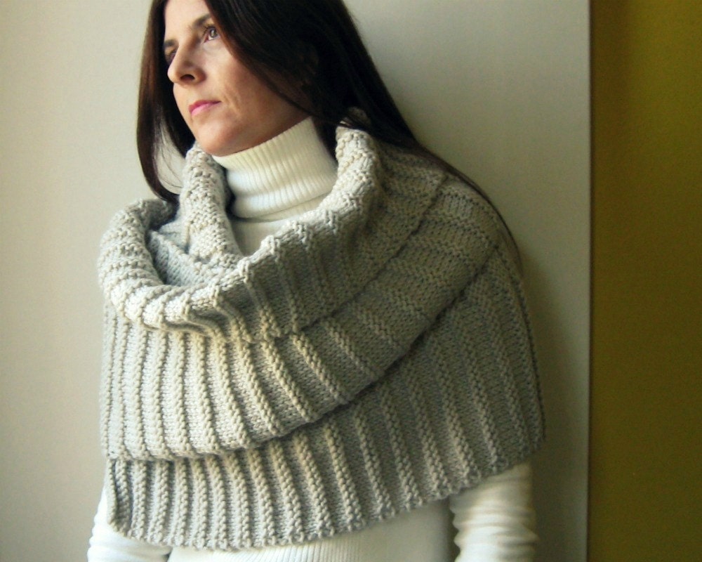 Long Chunky Scarf Knitted in Pearl Gray Merino Wool