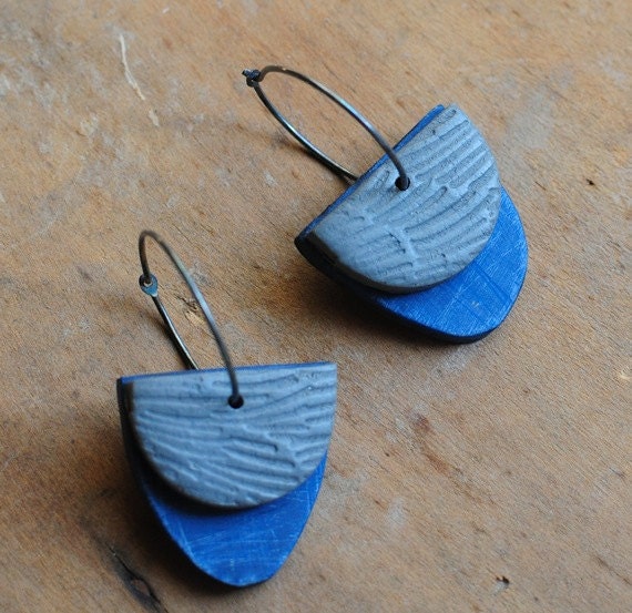 Lake Dangle earring