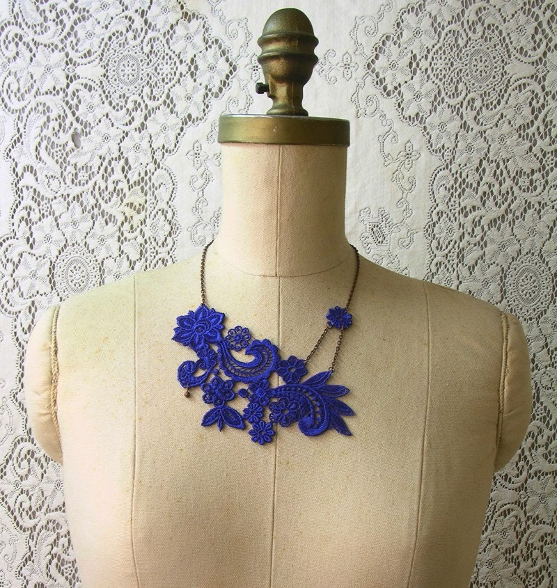 lace necklace -MIHARA- cobalt blue- monaco blue