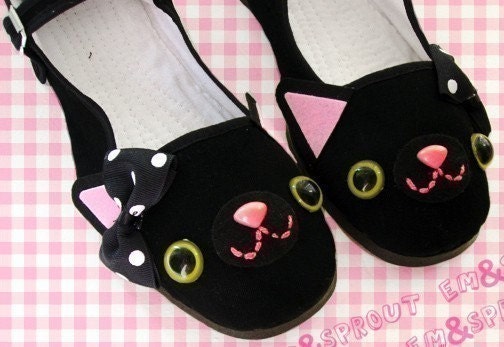 Cat Shoes - Happy Kitty Mary Janes - Adult Size 7