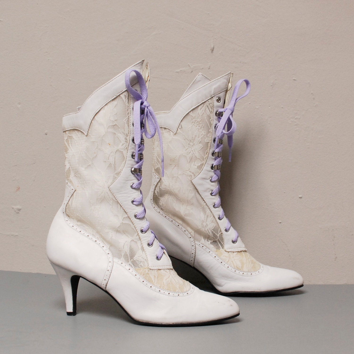 size 7.5 LACE white leather 80s SOUTHWEST spectator LACE up ankle boots