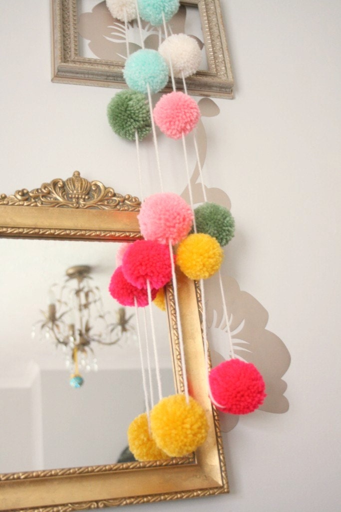 Pom Pom Garland
