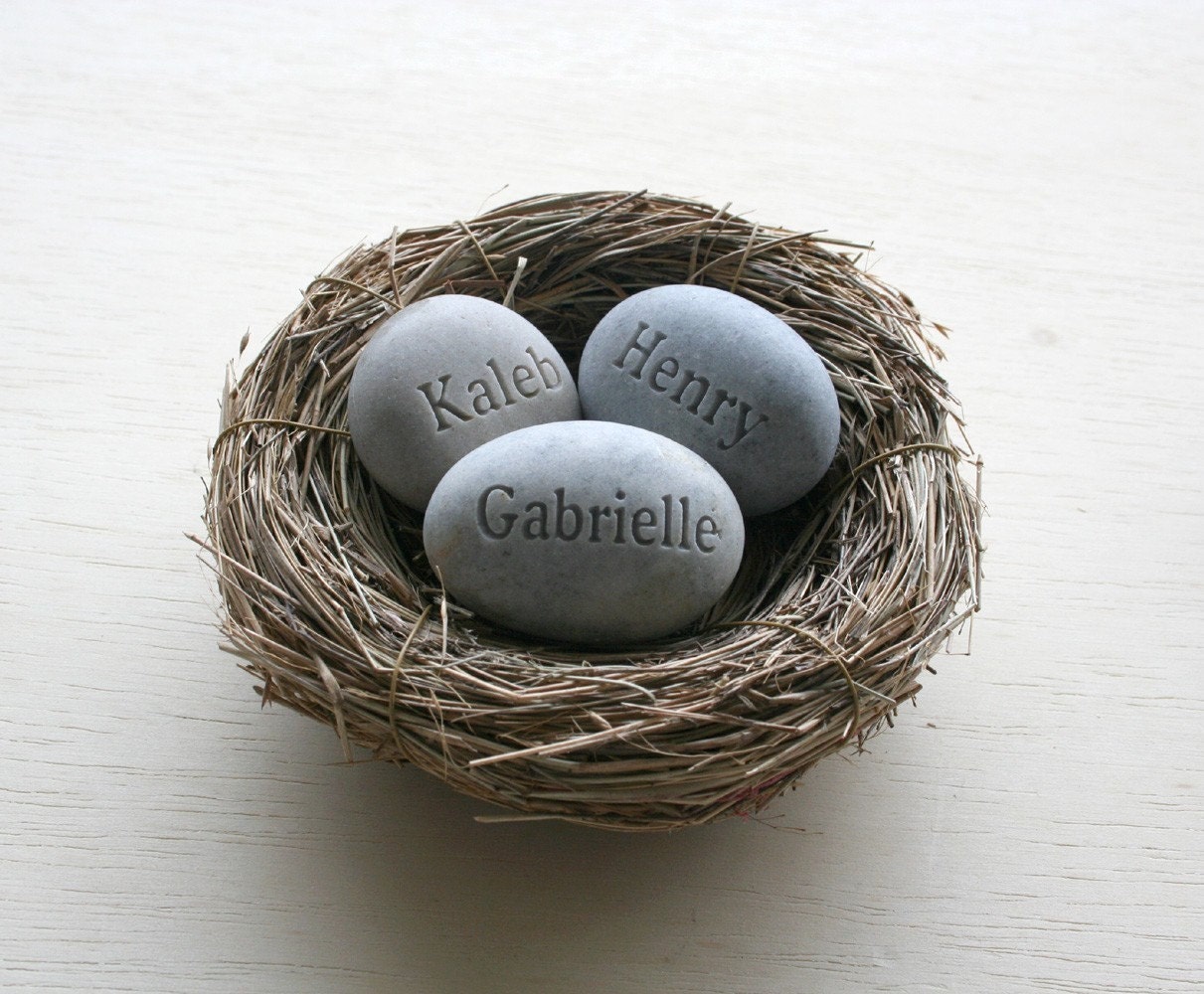 Gift for mom, grandma, sister, sister in law or family ... - set of 3 custom engraved name stones in Mother's nest by sjEngraving