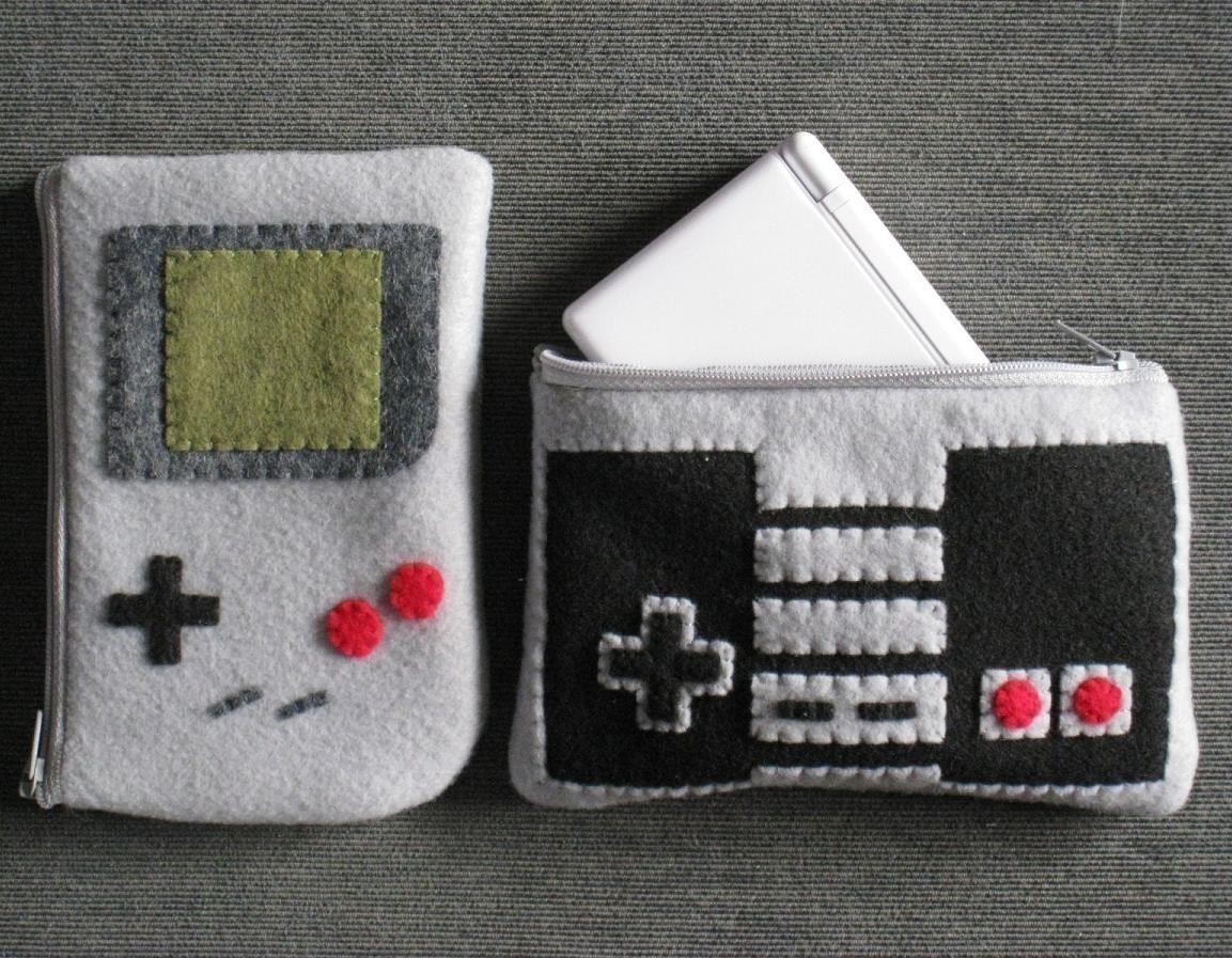 Classic Nintendo DS Lite Pouch Pack